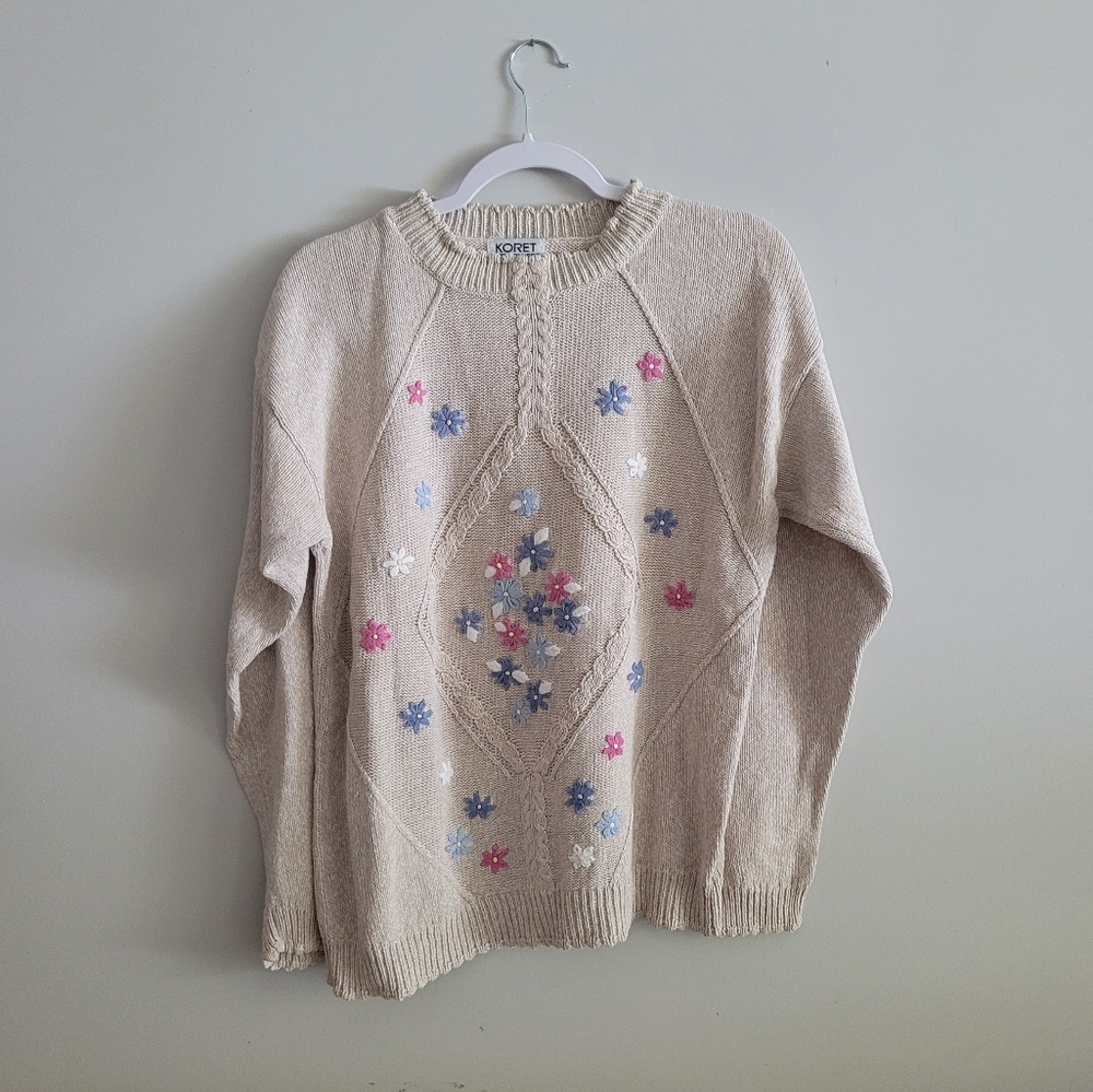 Vintage Tan Floral Embroidered Knit Pullover Sweater